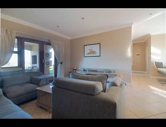 3 BEDROOM PROPERTY TO RENT IN ROCKLANDS